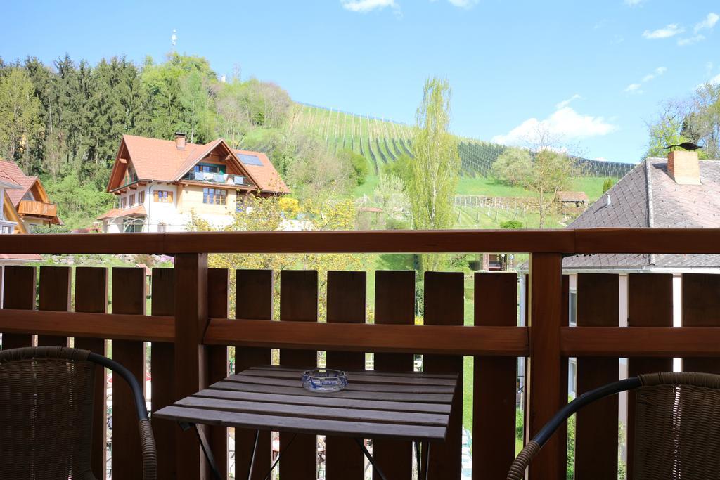 Hotel Domittner Klöch Екстериор снимка