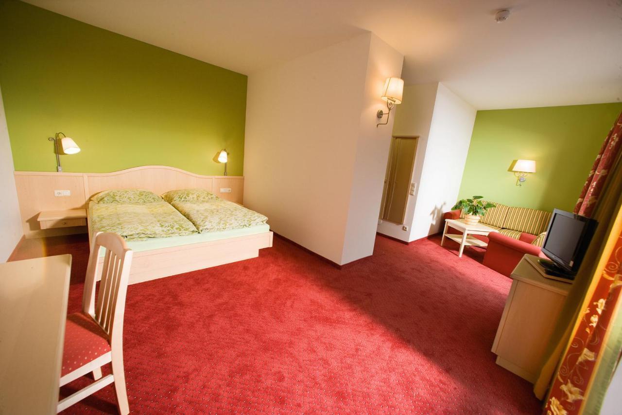 Hotel Domittner Klöch Екстериор снимка