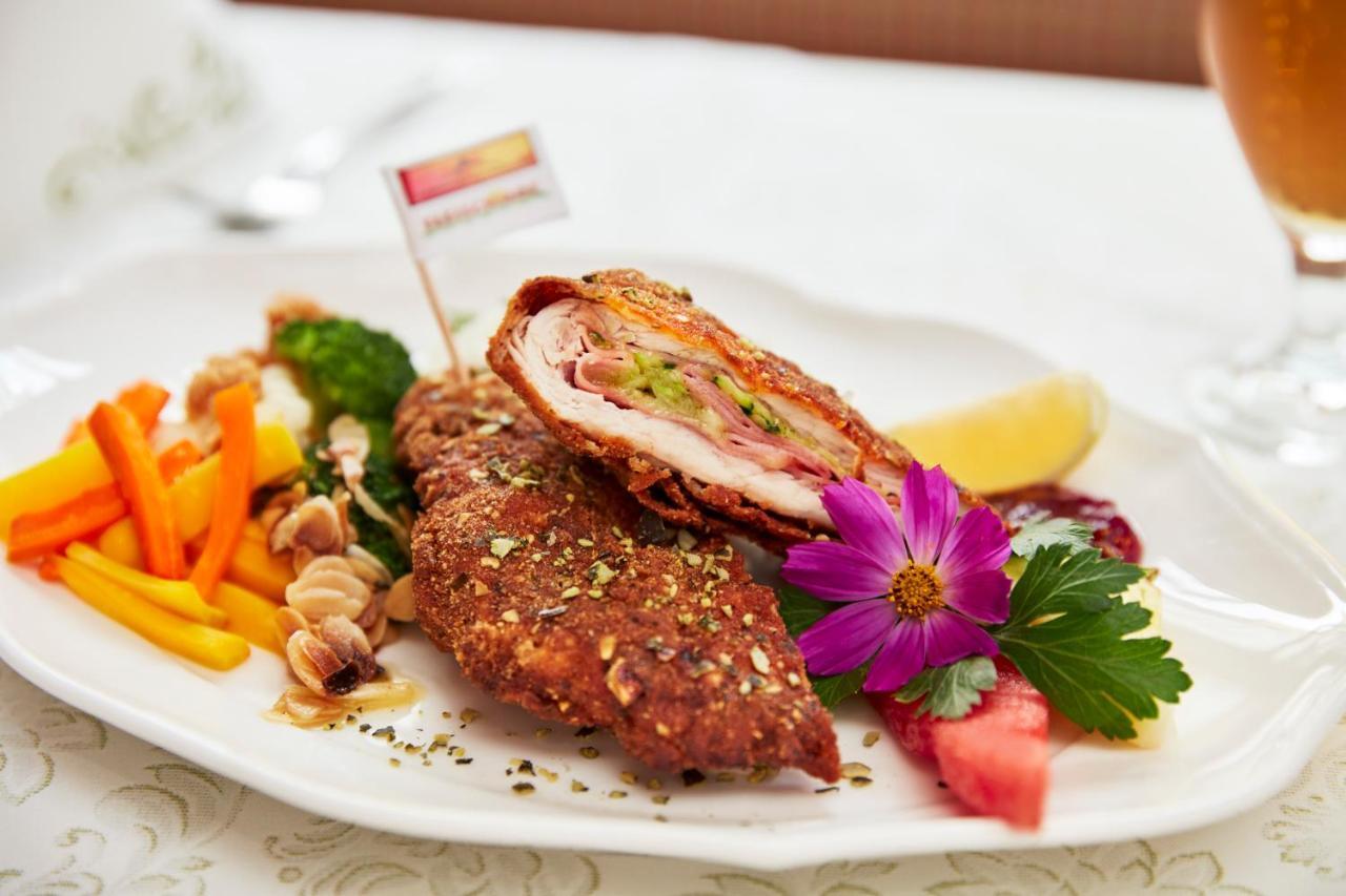 Hotel Domittner Klöch Екстериор снимка